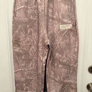 Comfort Collection Women's Pink Camo Lounge Pants